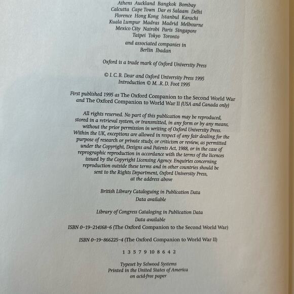 VTG 1995 Oxford Companion to WWII Hard Cover Book History Buff Educational - Picture 7 of 11